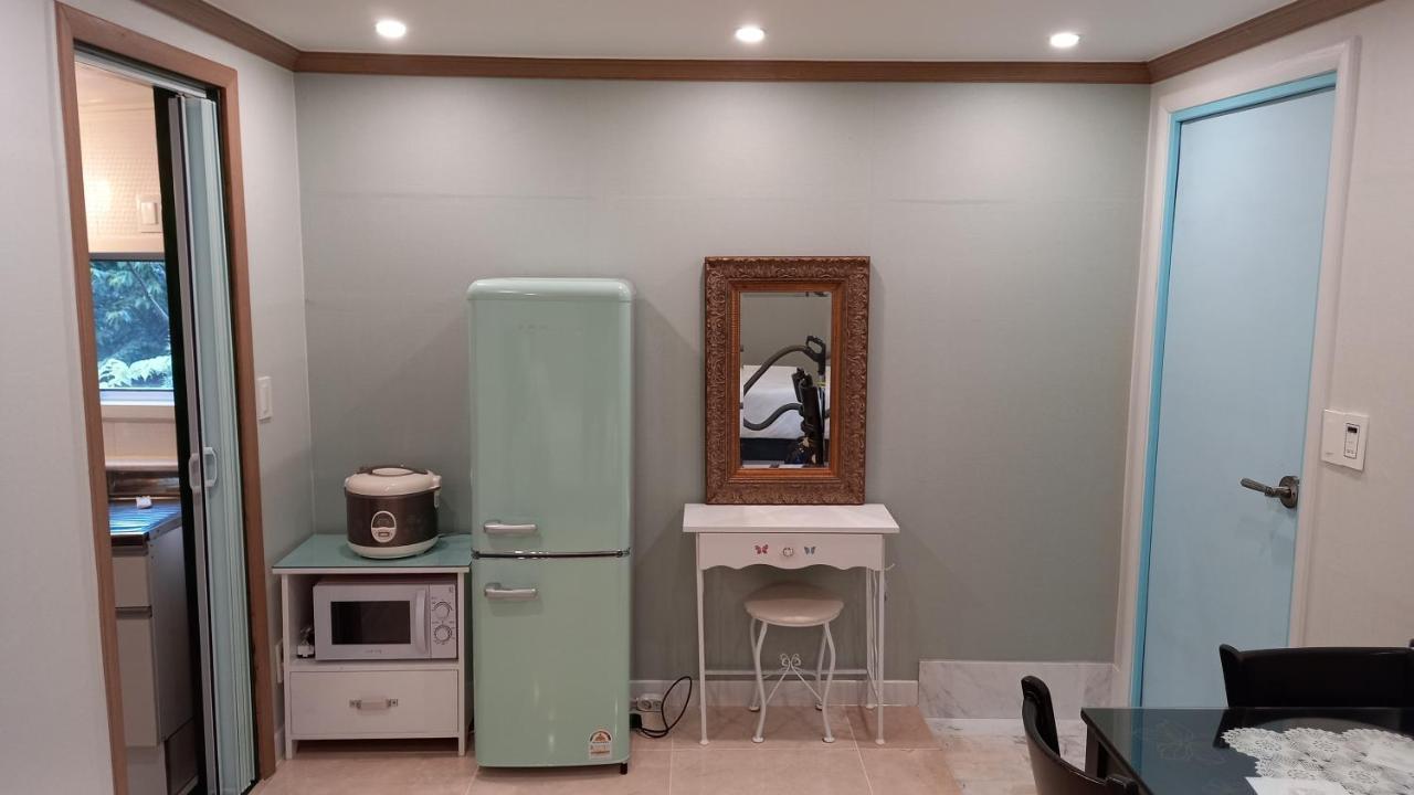 Moon On The Cloud Villa Yeongwol Ngoại thất bức ảnh